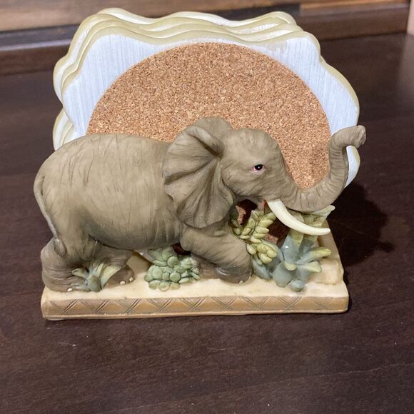 Hand painted Elephants Coaster Set of 4 and Holder - Picture 9 of 9